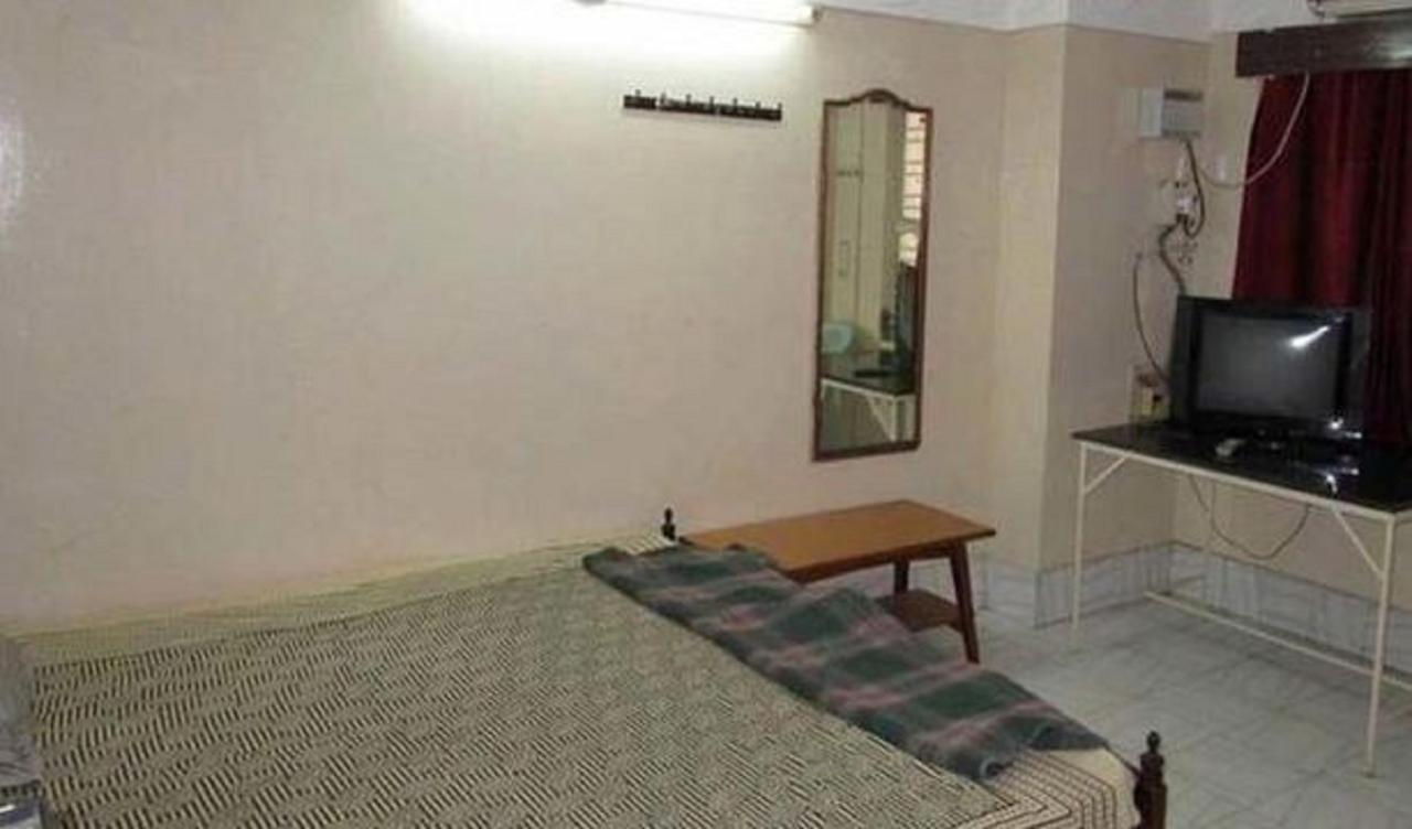 Hotel Kk Residency Chandīgarh Esterno foto