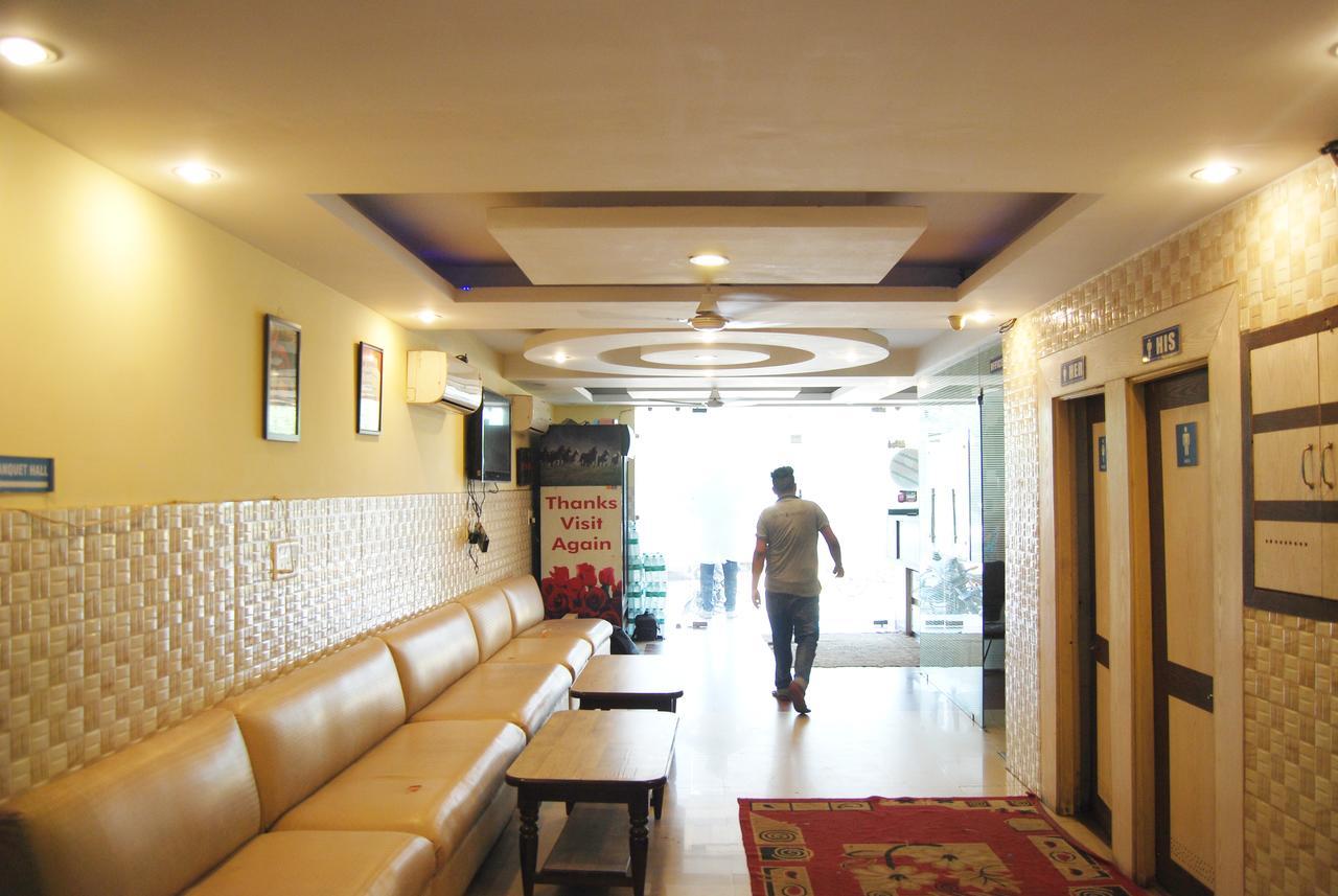 Hotel Kk Residency Chandīgarh Esterno foto