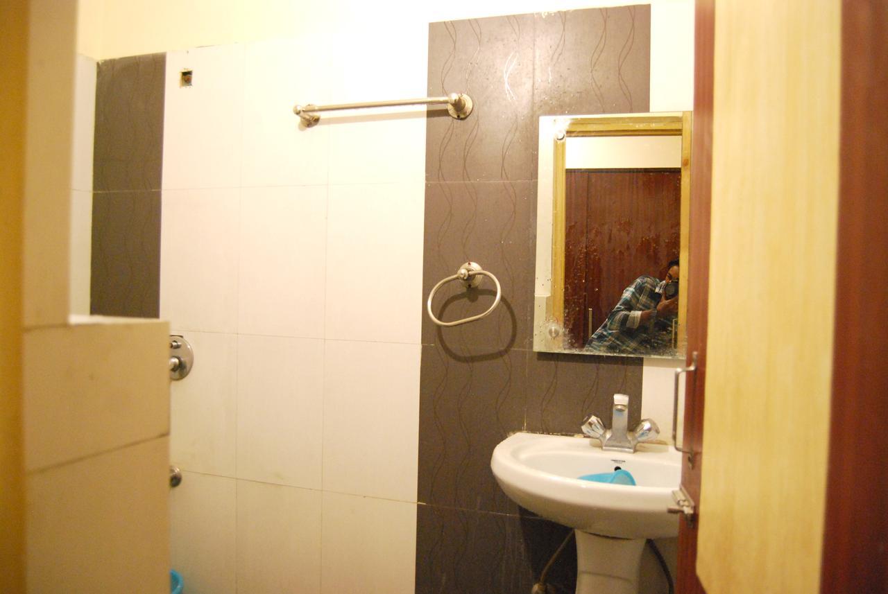 Hotel Kk Residency Chandīgarh Esterno foto